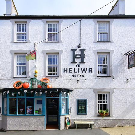 Albergue Tafarn Yr Heliwr Nefyn Exterior foto